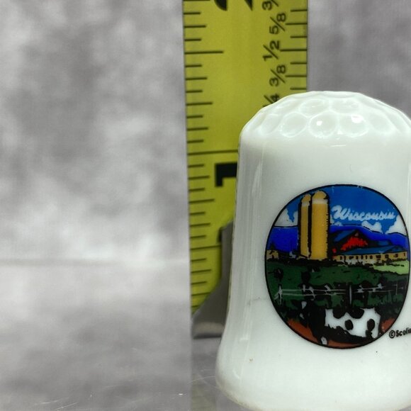 Wisconsin Souvenir Porcelain Thimble With Farm Scene Design Sewing Collectible - Picture 10 of 10